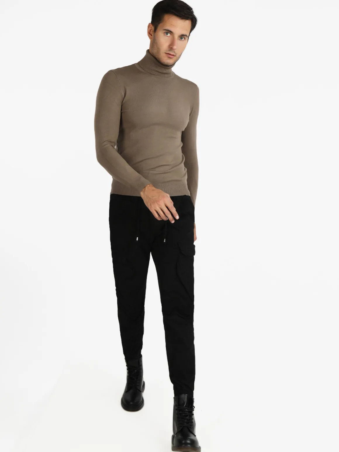 Ange Wear Dolcevita da uomo in maglia