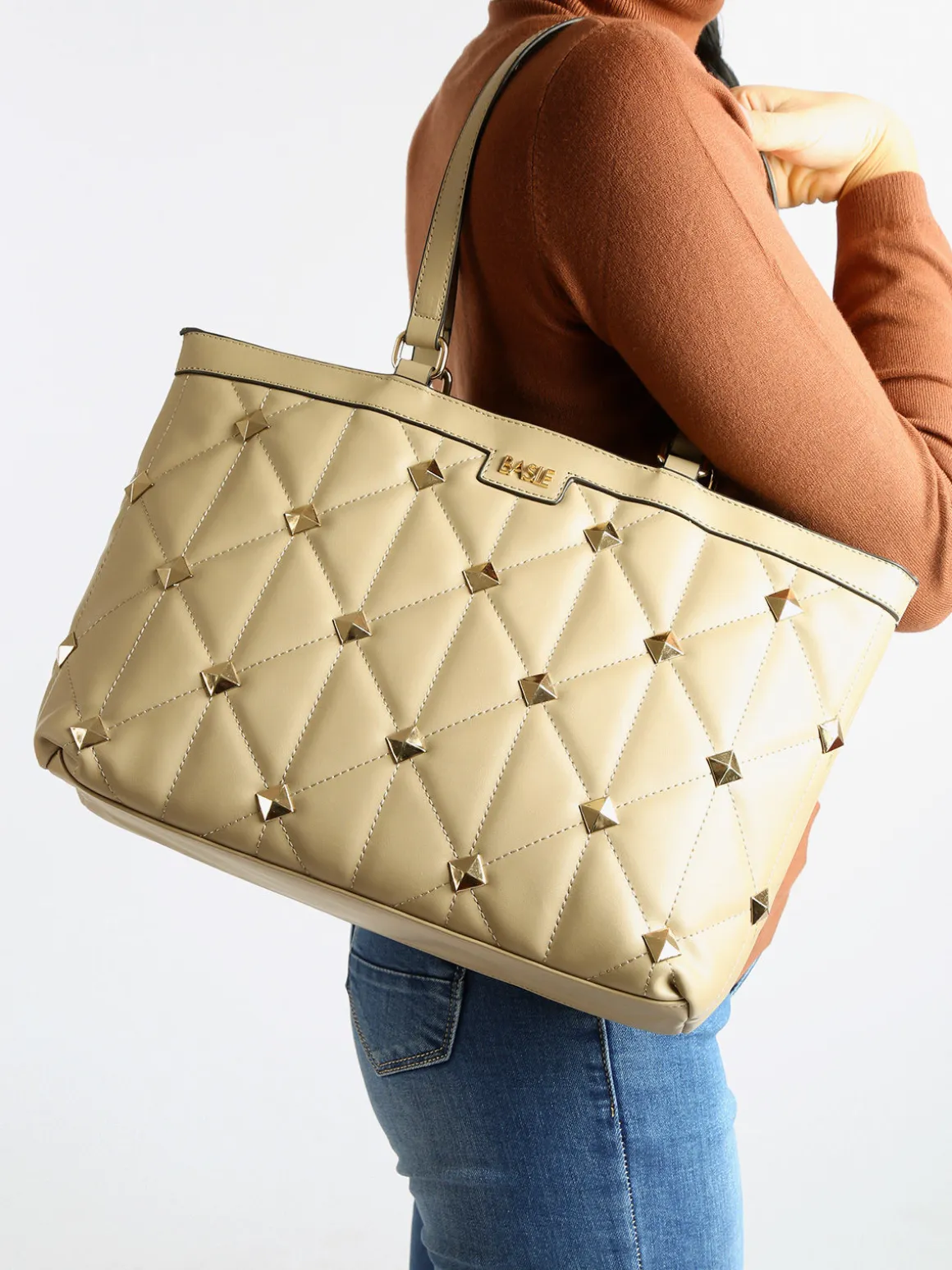 Basile Borsa donna con borchie