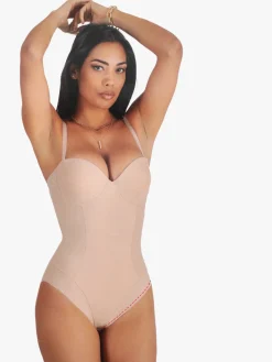 Charme Attrazione Italiana CAPRI Body coppa C con imbottitura e taglio laser