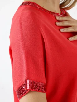 Coveri Moving Maglia girocollo da donna a maniche corte con paillettes decorative - fragola
