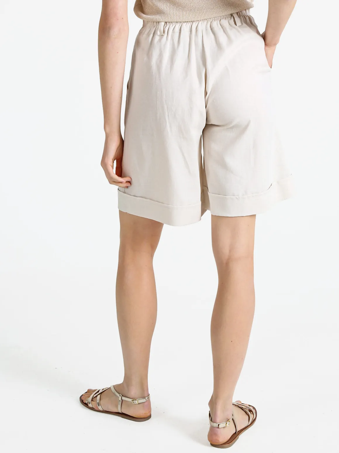 Frenetika Bermuda donna in misto lino con risvolto