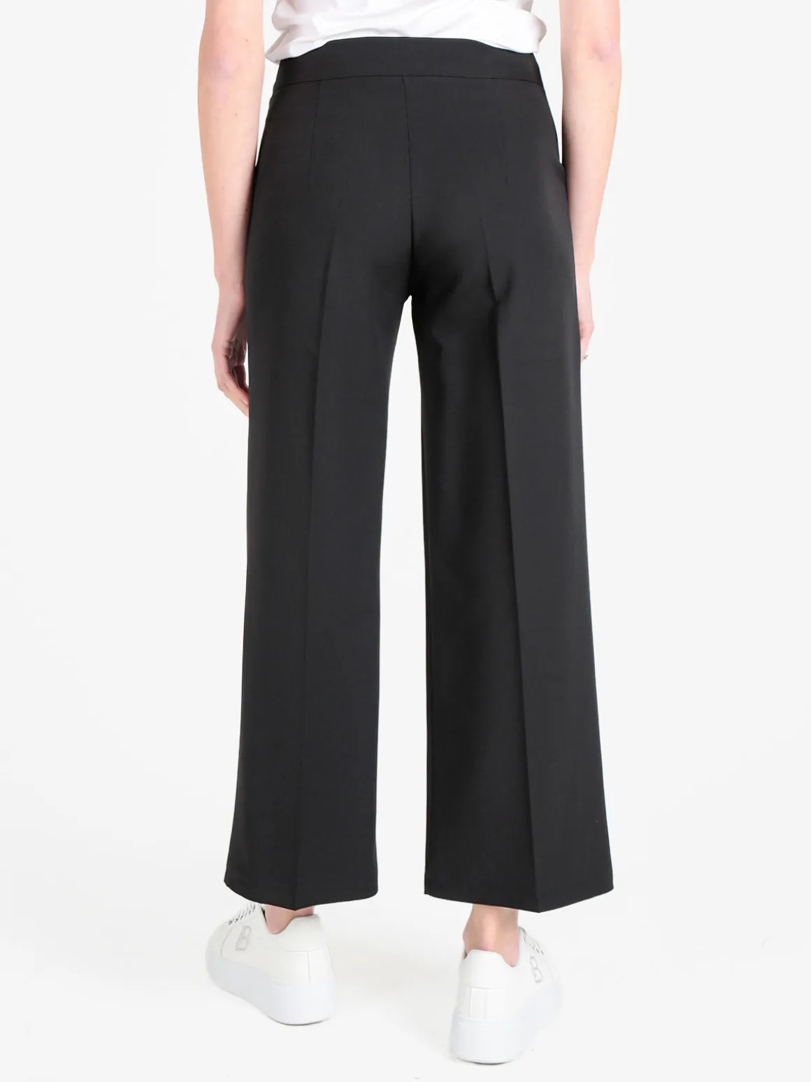 Frenetika Pantaloni classici da donna con risvolto