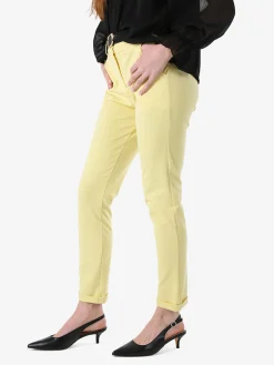 Frenetika Pantaloni donna a gamba dritta con risvolto sul finale e cintura - giallo