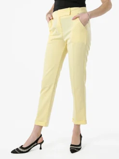 Frenetika Pantaloni donna a vita bassa con risvolto - giallo