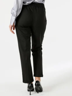 Frenetika Pantaloni donna casual con elastico in vita e risvolto sul finale - nero