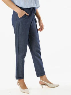 Frenetika Pantaloni donna in cotone effetto jeans con risvolti - blu