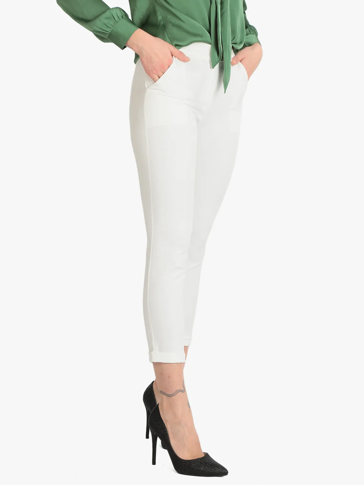Frenetika Pantaloni eleganti donna modello classico