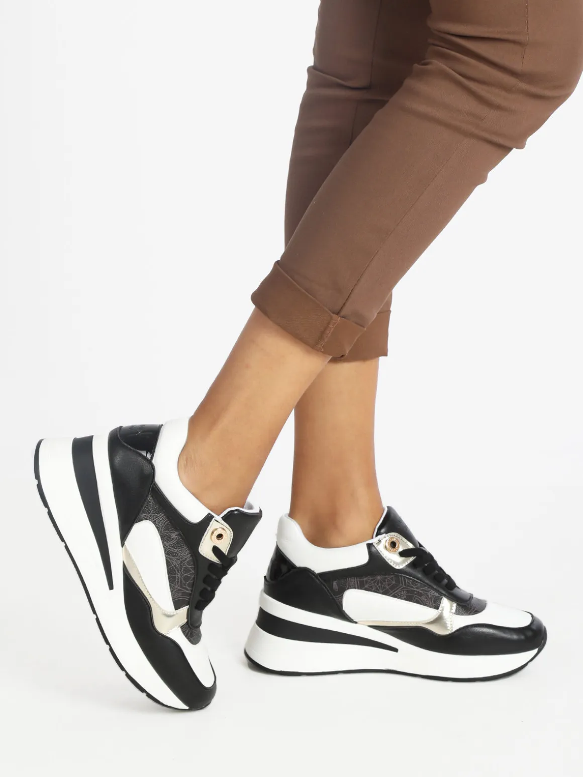 Gattinoni Sneakers donna con zeppa e stampe
