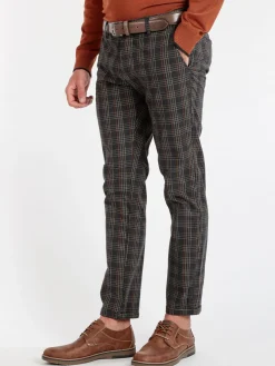 Guy Pantalone slim a quadri con risvolti