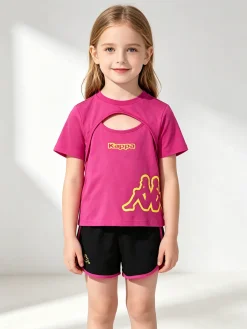 Kappa Completo corto 2 pezzi da ragazza con t-shirt e shorts - fucsia