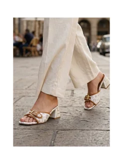 Laura Biagiotti Ciabatte donna con tacco e fibbia - beige