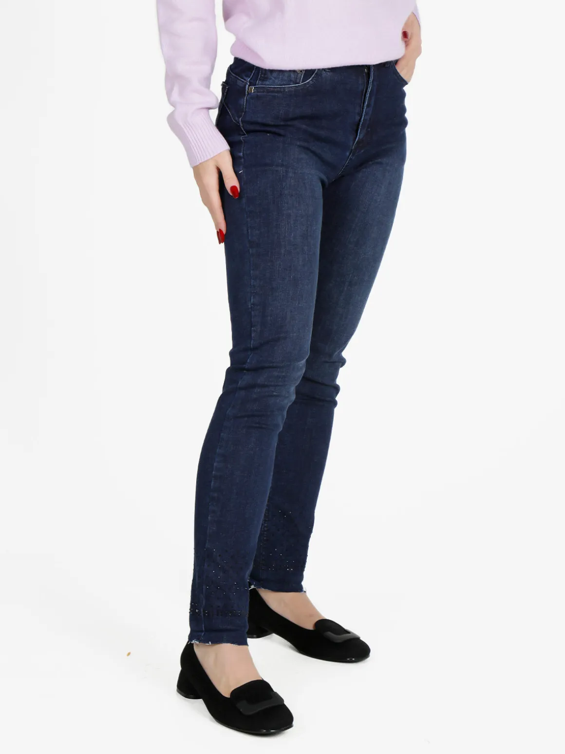 Laura Biagiotti Jeans donna slim fit con strass sul finale e cucitura taglio laser