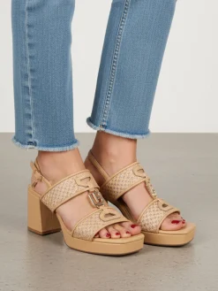 Laura Biagiotti Sandali donna con tacco e plateau - nudo