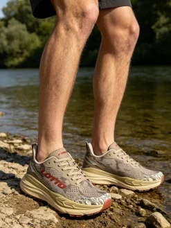 Lotto MOONRUN 600 IV Sneakers sportive da uomo - marrone