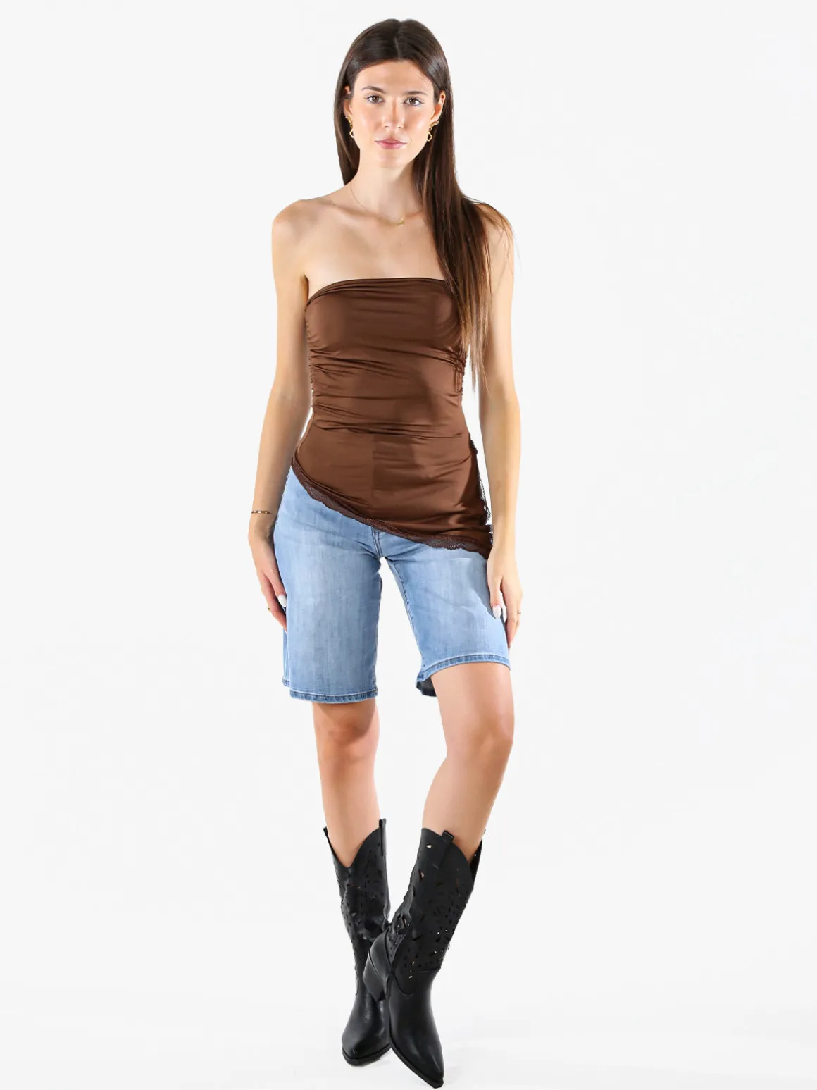 Lovery Top donna asimmetrico con scollo a fascia e bordo finale in pizzo - moro
