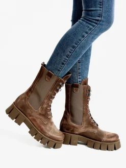 Made In Italy Anfibi in pelle scamosciata donna con suola carrarmato