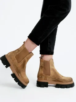Made In Italy Stivaletti in pelle scamosciata donna con tacco e plateau