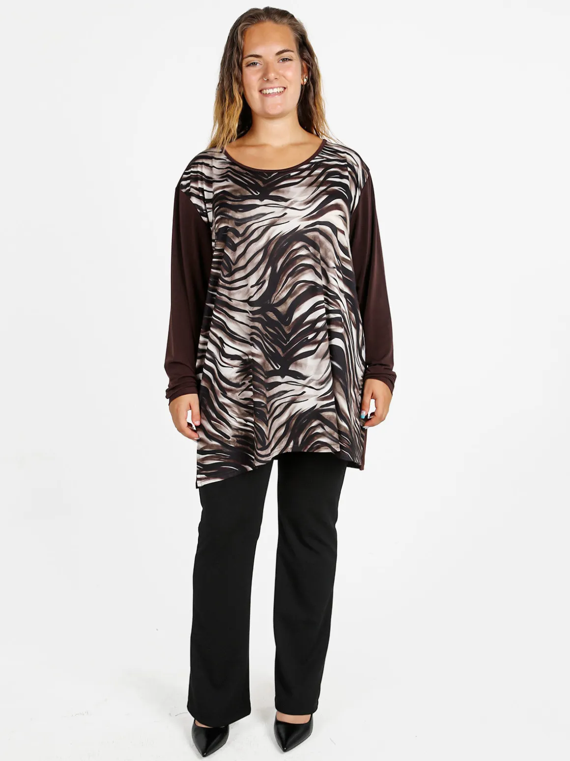 Miss E Co Blusa donna fantasia con spalline imbottite linea curvy - moro