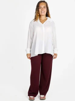 Miss E Co Camicia donna a maniche lunghe con scollo a V linea curvy - bianco