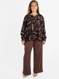 Miss E Co Camicia donna fantasia a maniche lunghe con scollo a V linea curvy - marrone