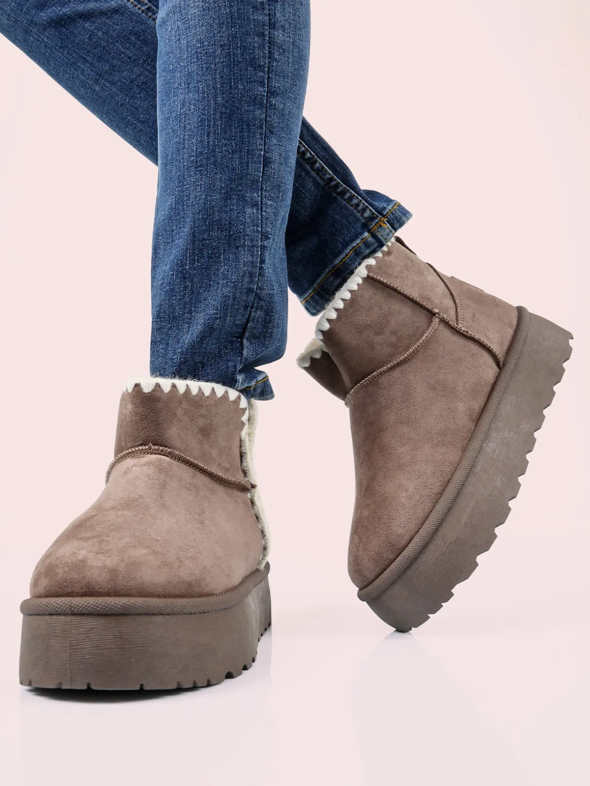 M.N.G. Collection Stivaletti donna scamosciati con platform e fodera in ecopelliccia - taupe