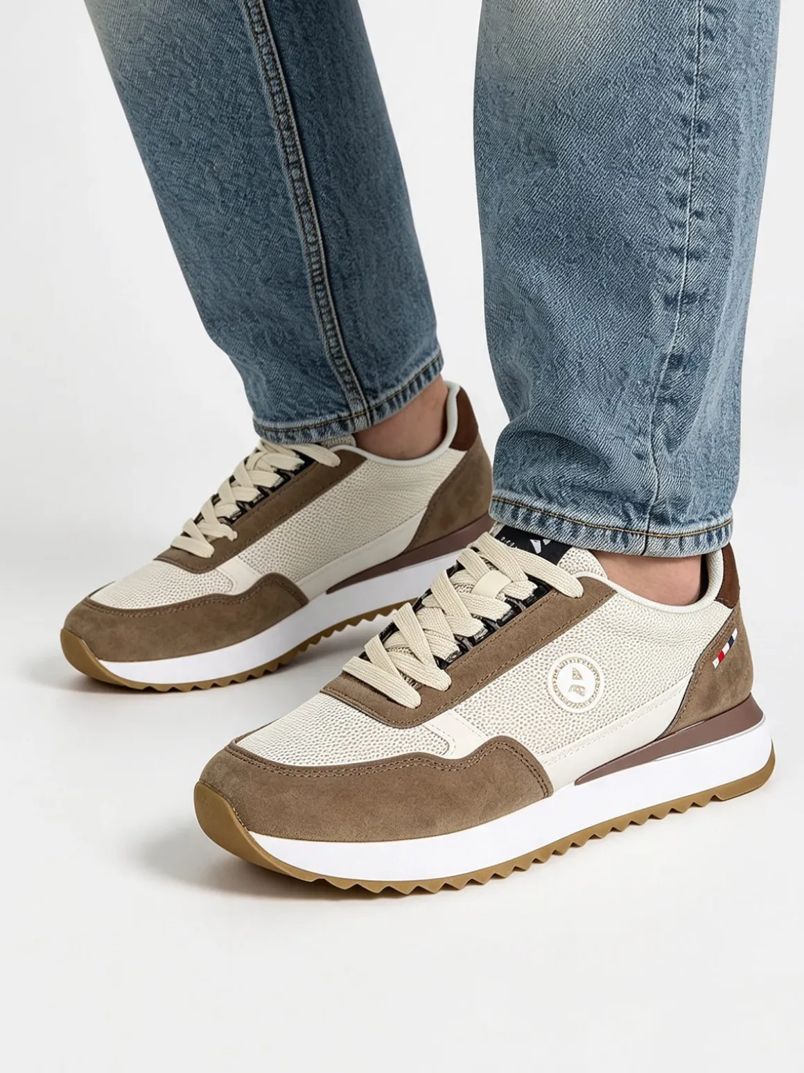 Navigare Sneakers casual da uomo con platform - marrone