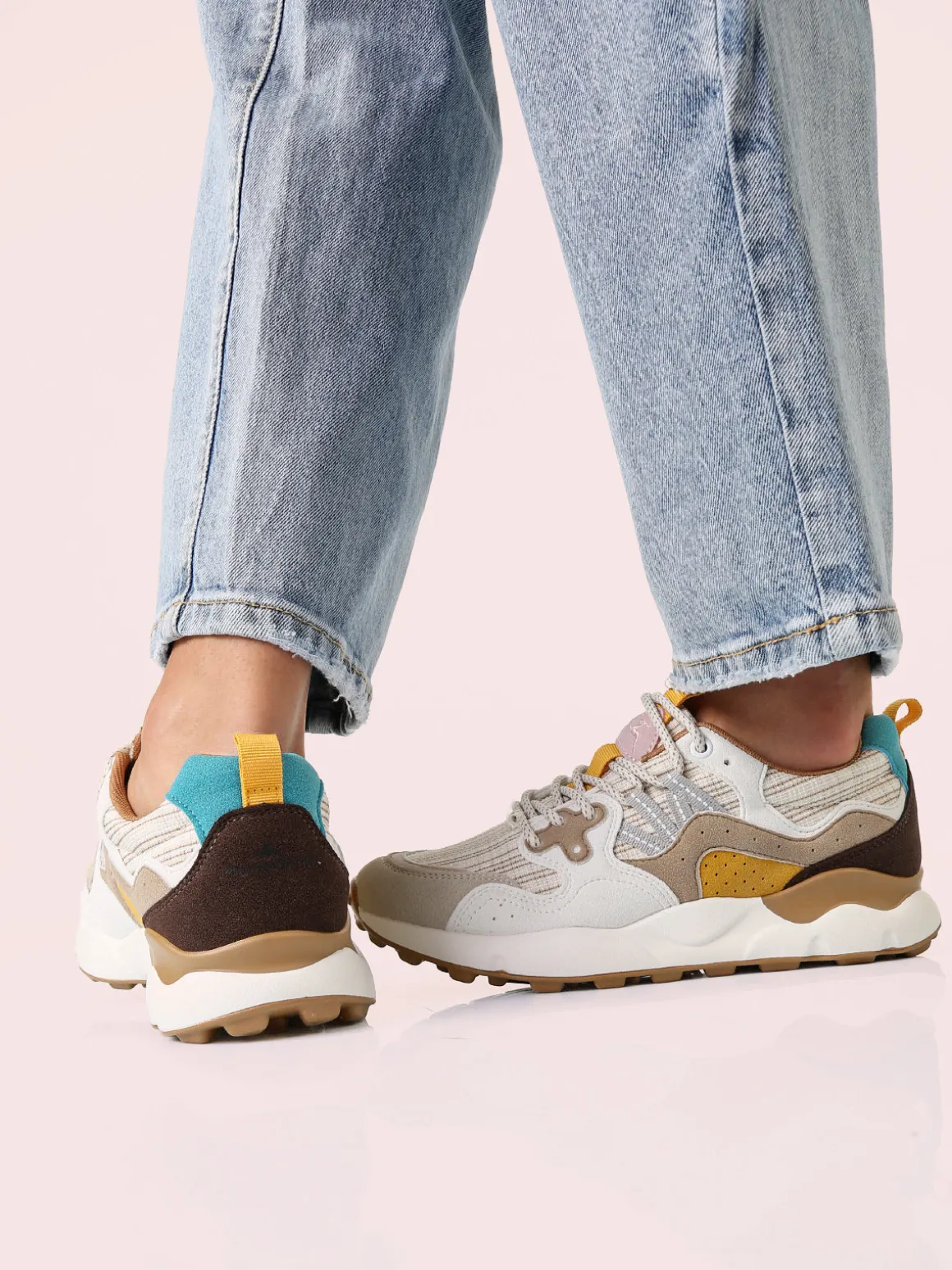 Nazareno Gabrielli Sneakers stringate da donna - beige