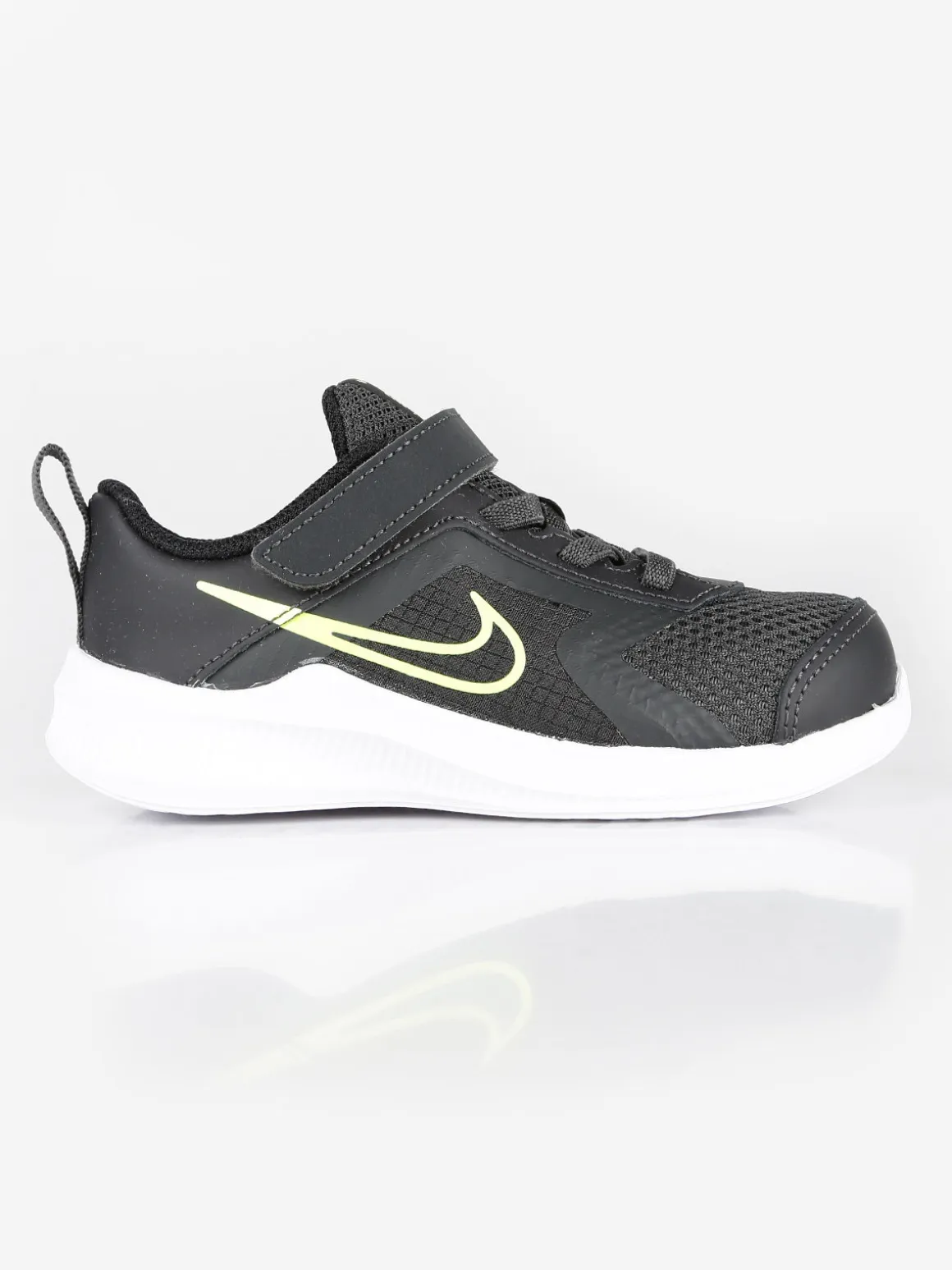 Nike DOWNSHIFTER 11 Scarpe running bambino