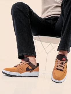 Nike Full Force Low Premium Sneakers in pelle da uomo