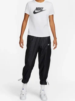 Nike Sportswear Essentials t-shirt donna con logo