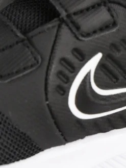 Nike Star Runner 2 AT1803 001 Scarpe runner con strappi
