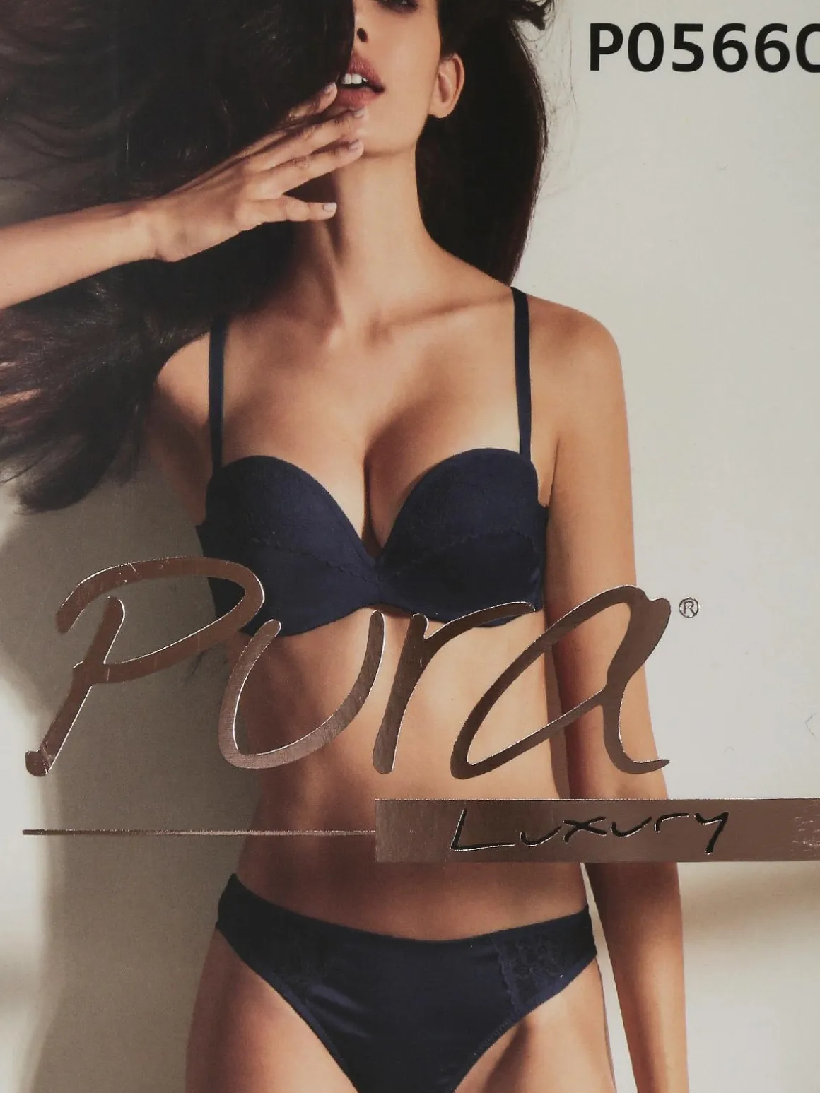 Pura Reggiseno graduato + slip con pizzo