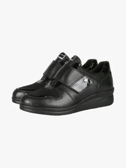 Riposella Scarpe in pelle da donna con strappo e zeppa - nero