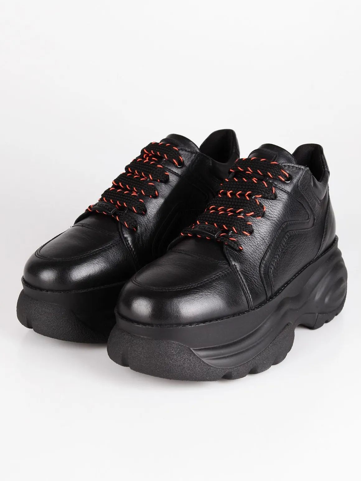 Shooters Sneakers con suola alta