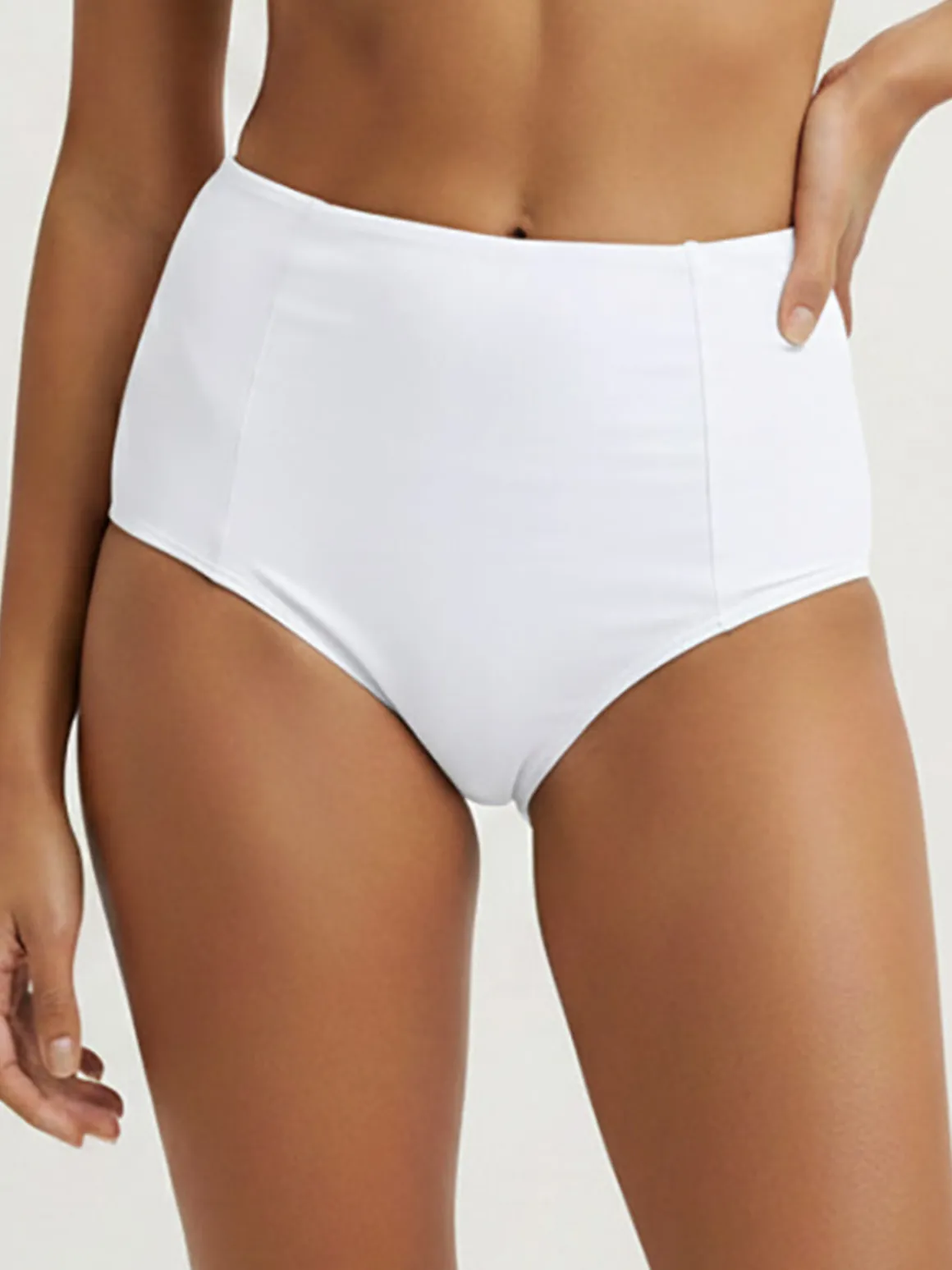 Sielei COMFORTFIT Guaina donna a brasiliana effetto modellante - bianco