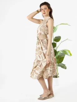 Solada Abito lungo da donna smanicato con stampe floreali - beige