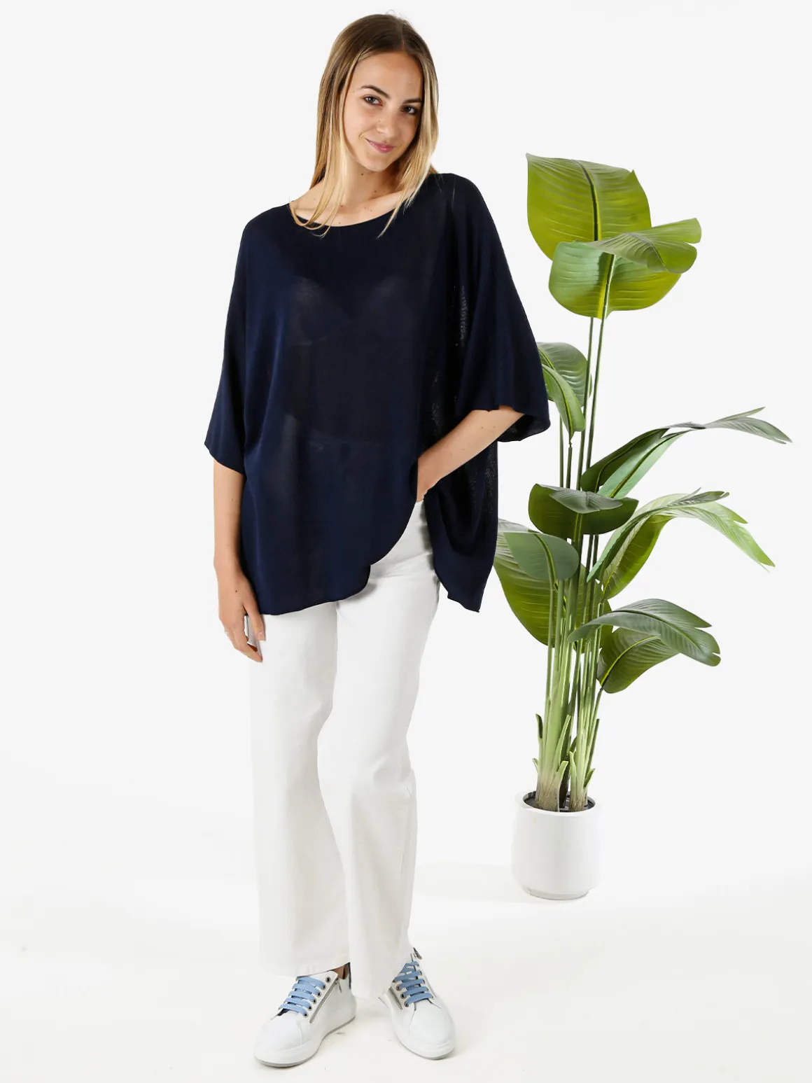 Solada Blusa donna in viscosa con maniche corte a pipistrello - blu scuro
