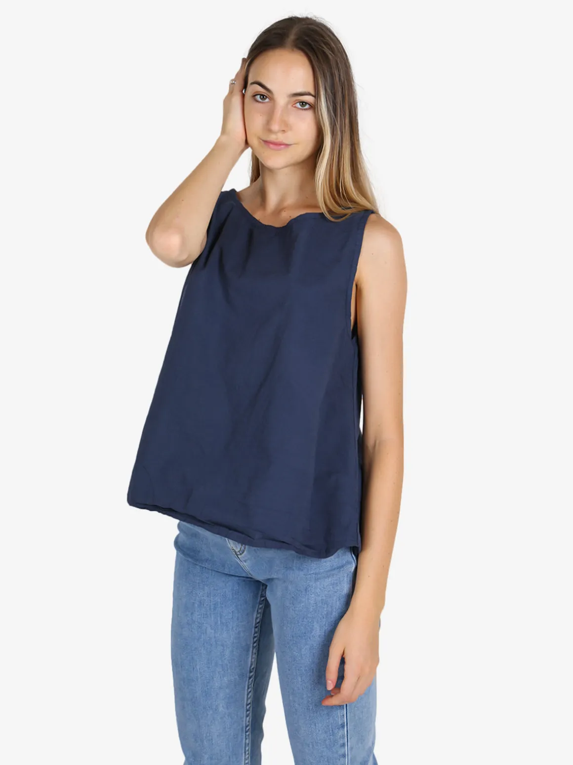 Solada Blusa donna smanicata in cotone con bottoni sulla schiena