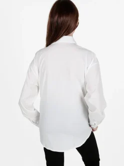 Solada Camicia donna oversize con fiore gioiello applicato