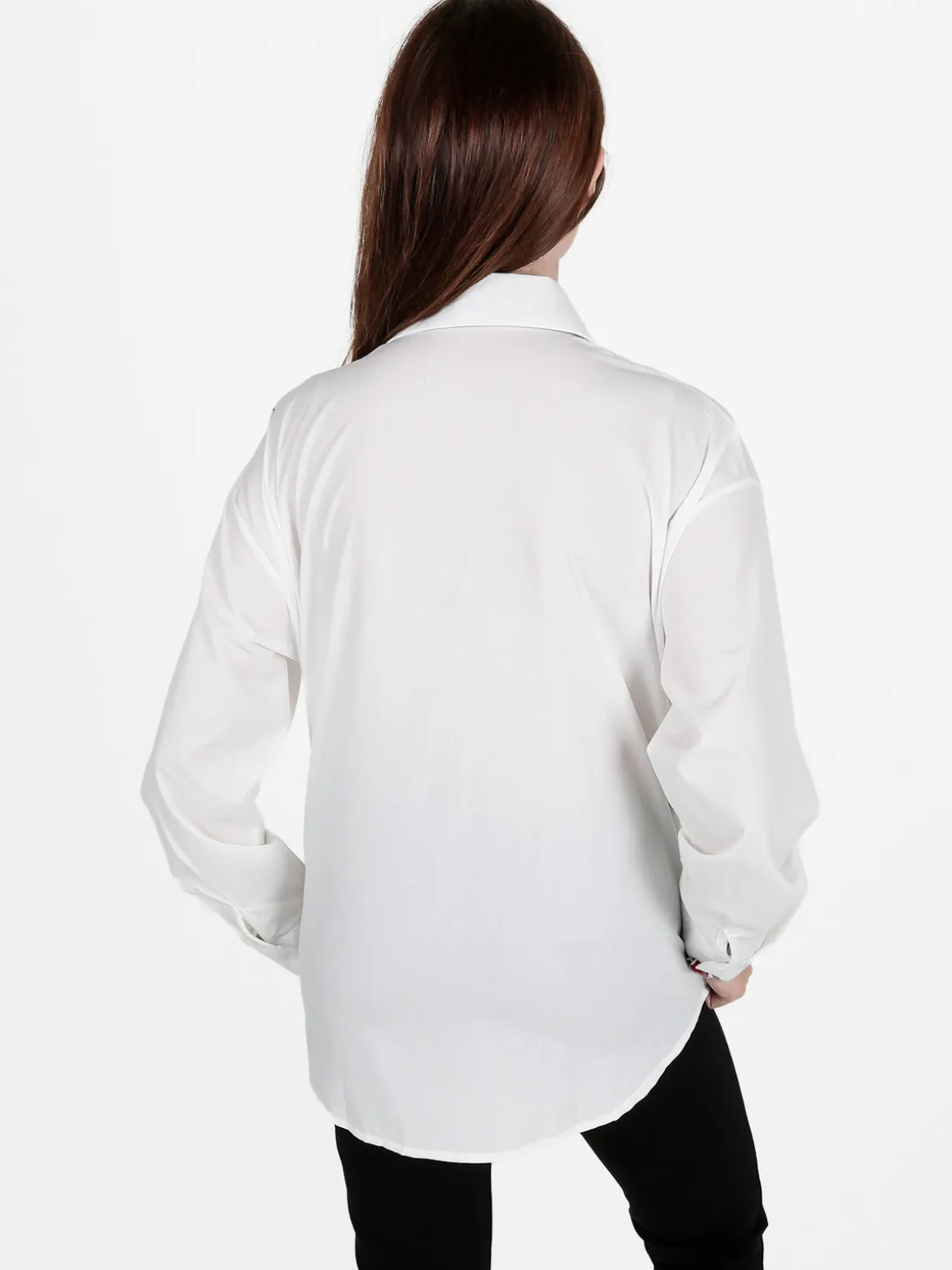 Solada Camicia donna oversize con fiore gioiello applicato