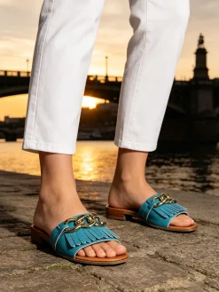 Solada Ciabatte in pelle donna con nappine