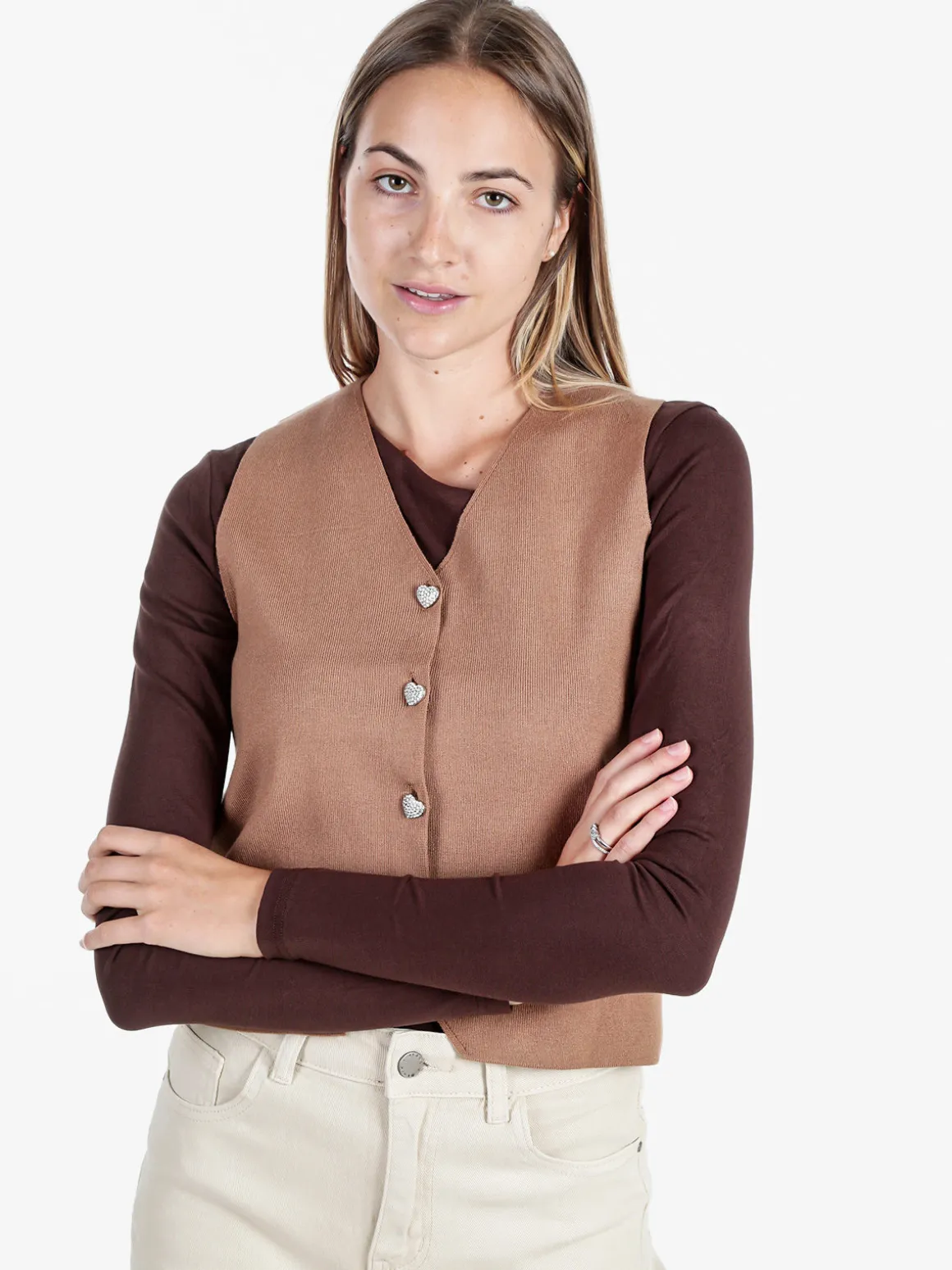 Solada Gilet donna in maglia con bottoni gioiello a cuore - cammello