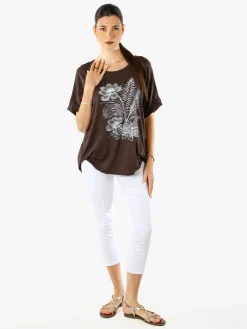 Solada Maxi t-shirt donna in viscosa con stampa fiori e dettagli micro borchie - marrone