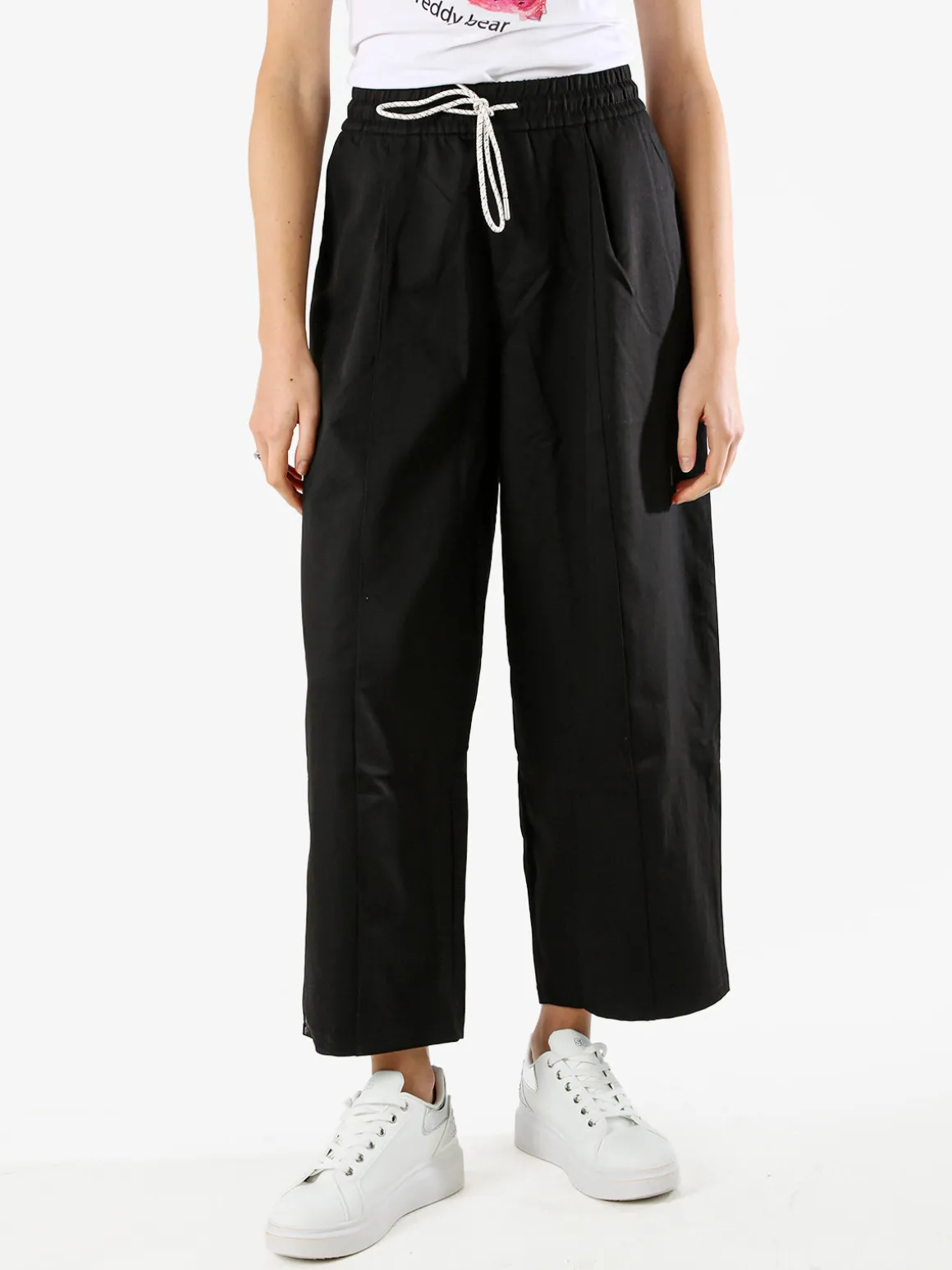 Solada Pantaloni donna barrell cropped - nero