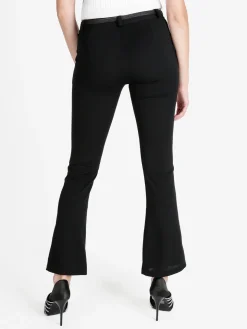 Solada Pantaloni slim fit da donna con finale a zampa