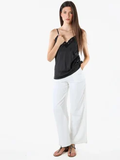 Solada Top donna effetto raso con scollo in pizzo e spalline strette - nero