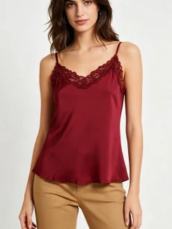 Solada Top donna effetto raso con scollo in pizzo e spalline strette - bordeaux