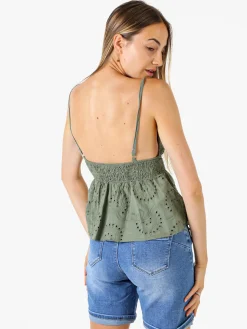 Solada Top donna in cotone con dettagli macramè con spalline sottili - militare