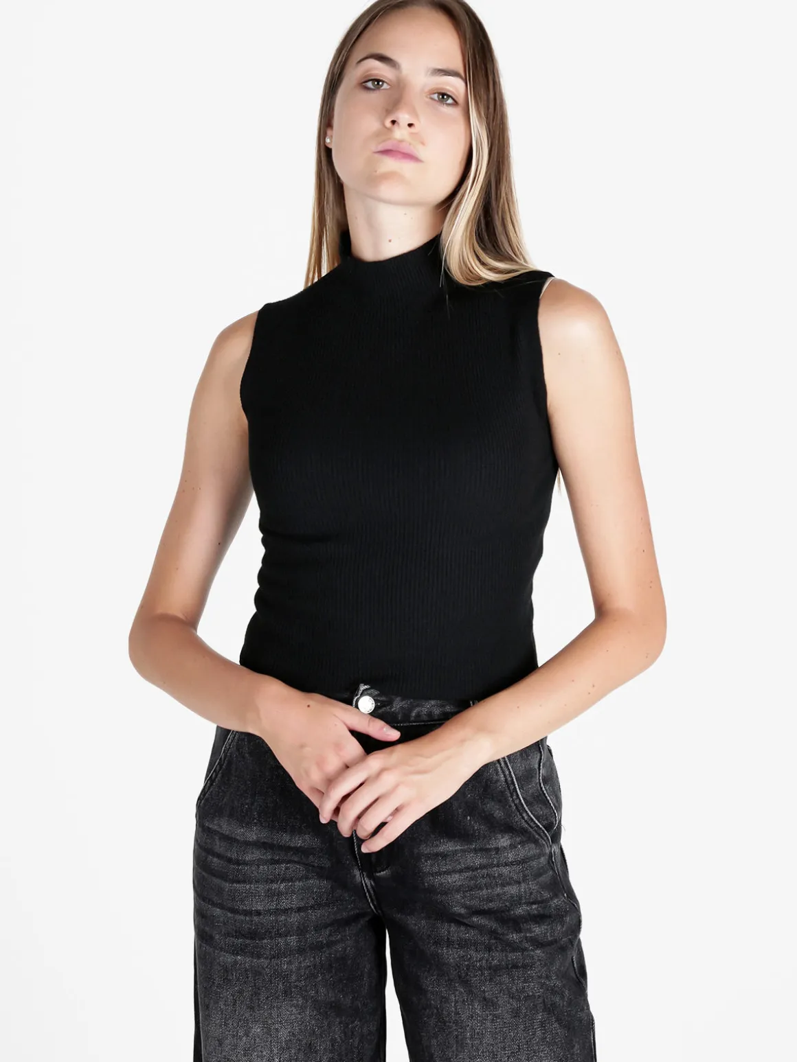 Solada Top donna in maglia a costine con collo a lupetto