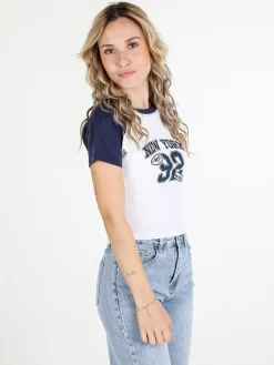Solada T-shirt crop da donna in cotone con stampa